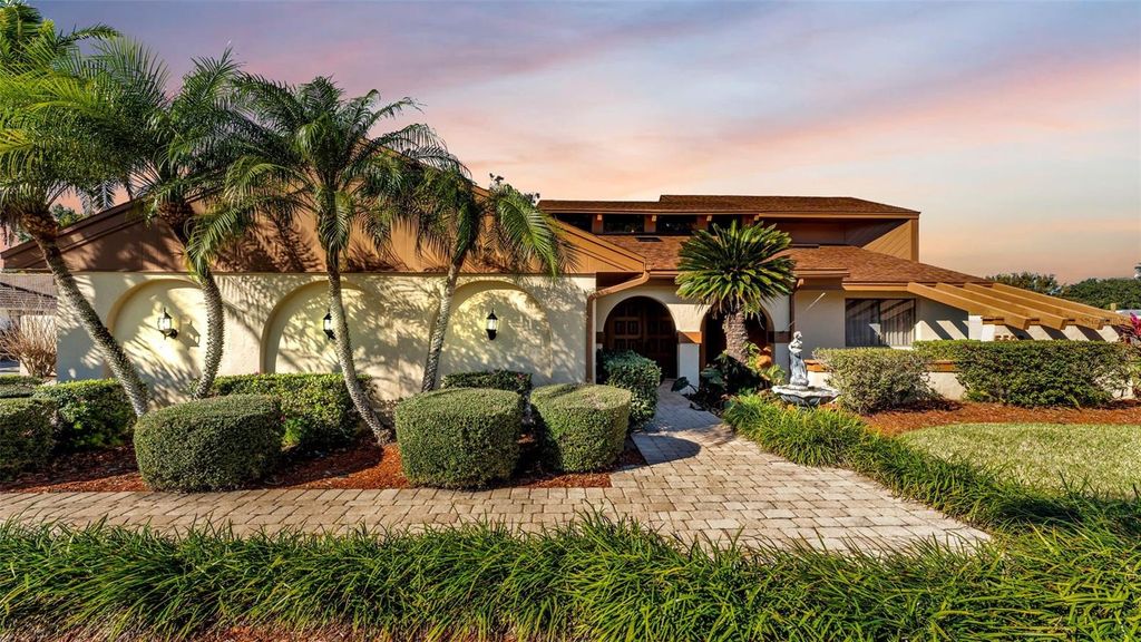 Photo of 5503 Kings Mont Drive, Lakeland, FL 33813 (MLS # L4958947)