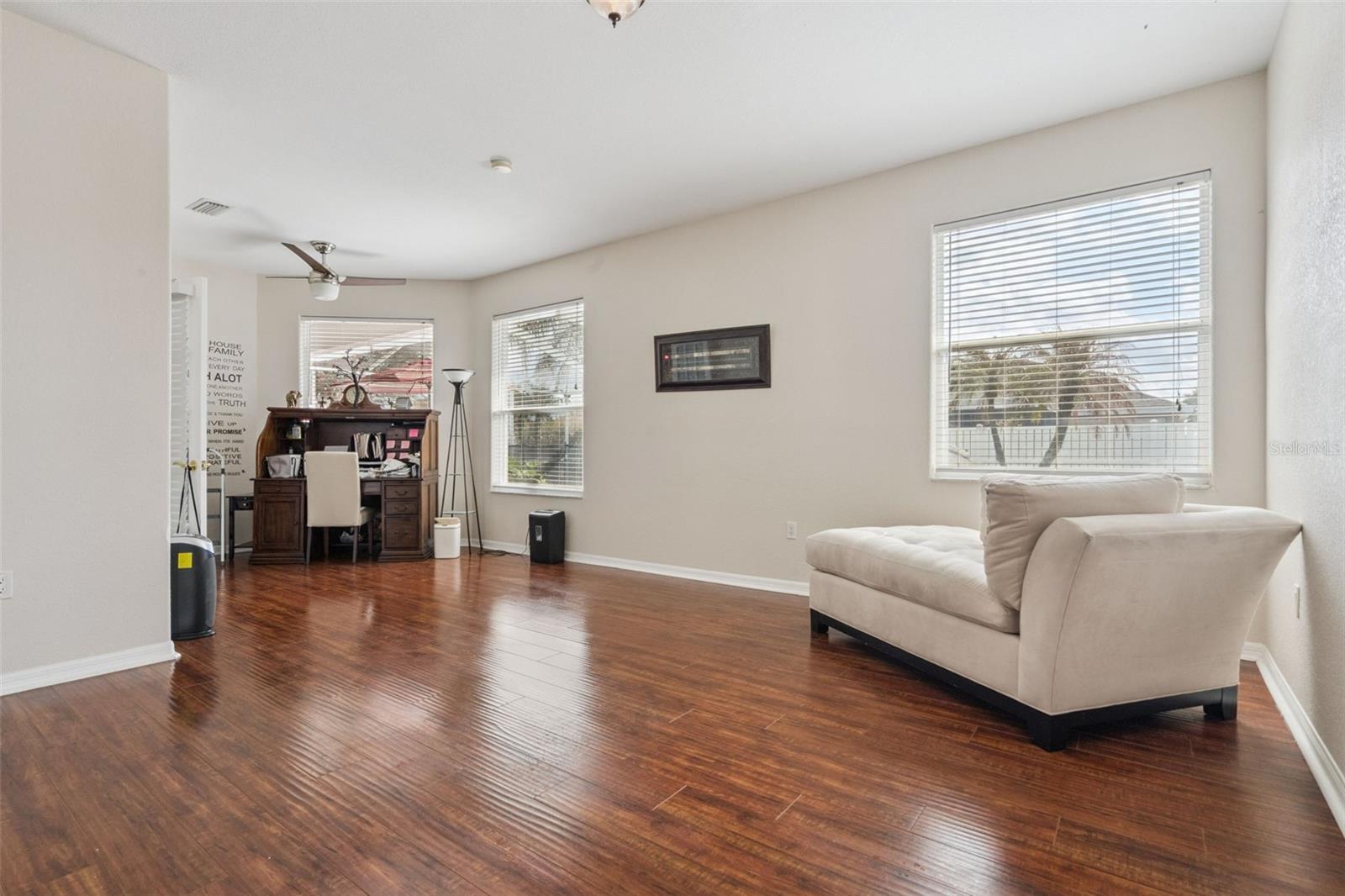 TERRANOVA PH 03 - Residential