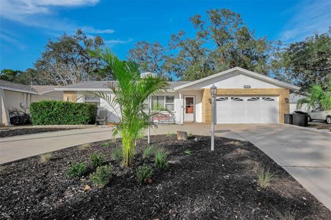 Photo of 14557 Apache Avenue, Largo, FL 33774 (MLS # O6373784)