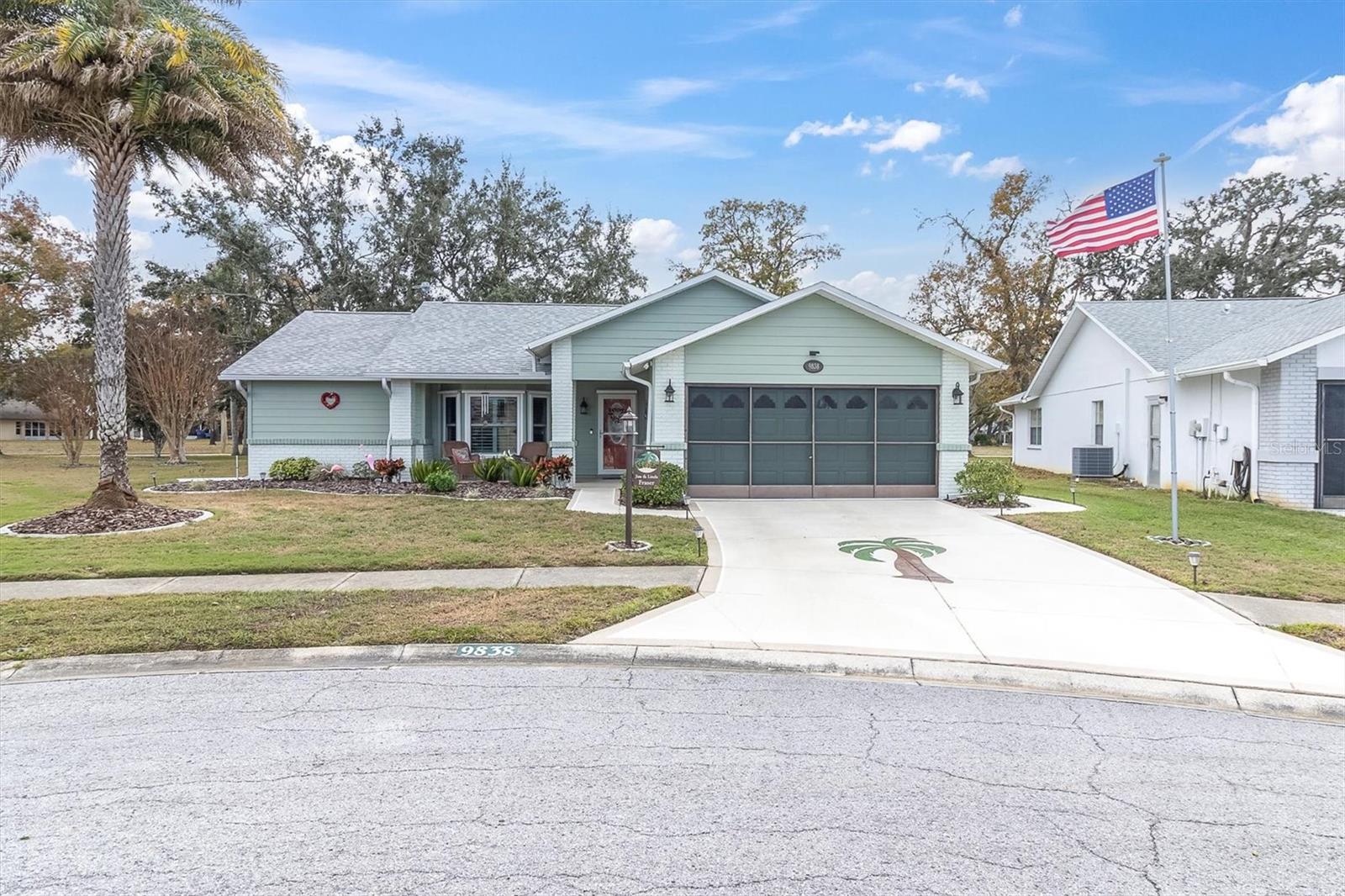 HERITAGE LAKE - Residential