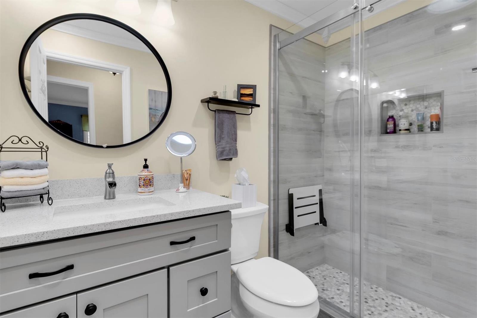 HERITAGE LAKE - Residential