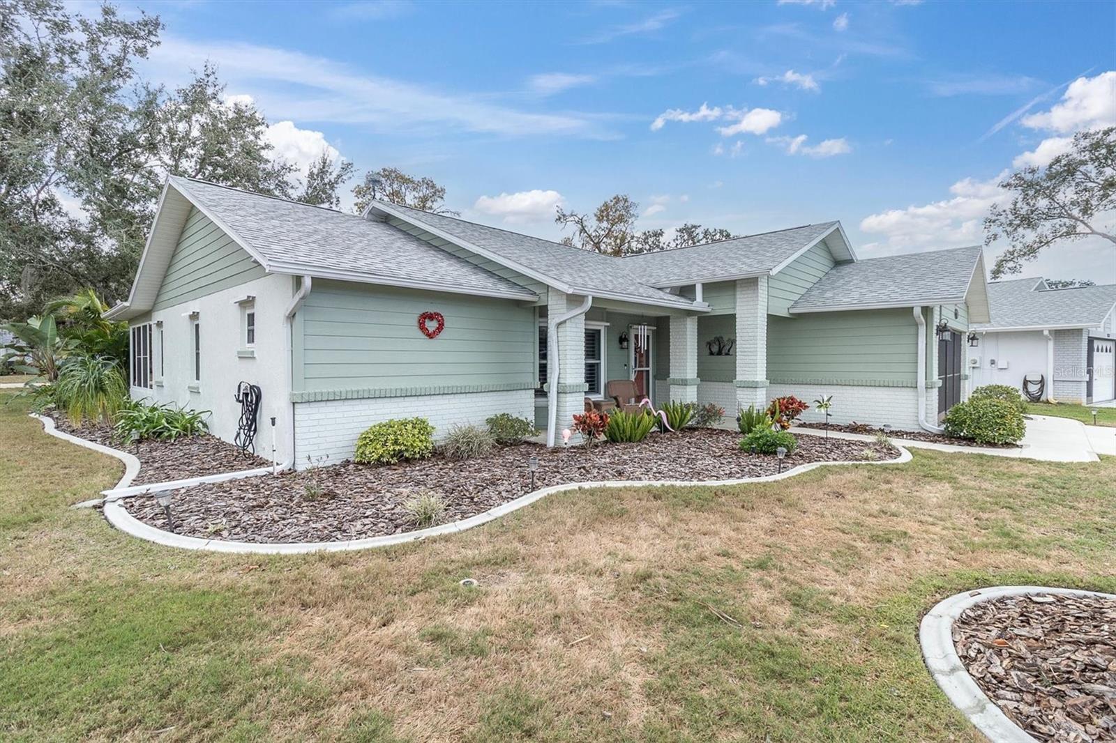 HERITAGE LAKE - Residential