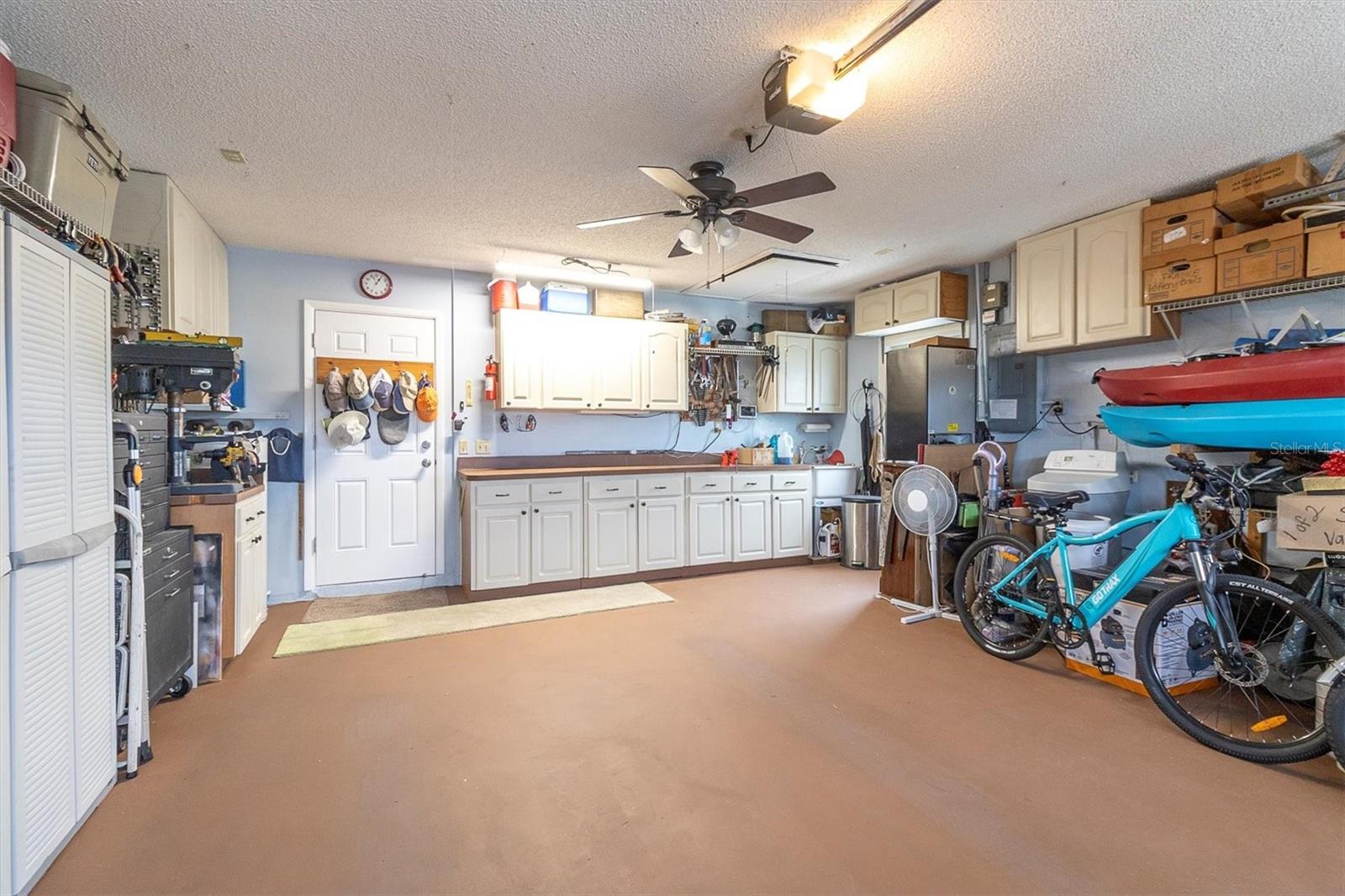 HERITAGE LAKE - Residential