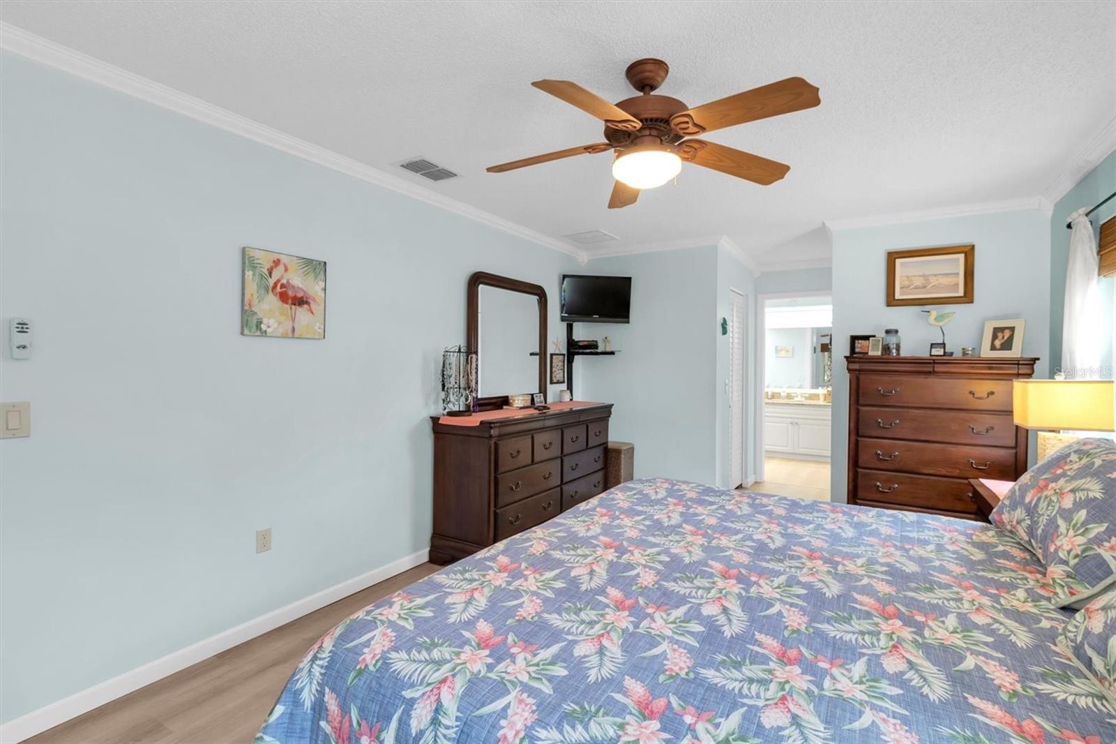 HERITAGE LAKE - Residential