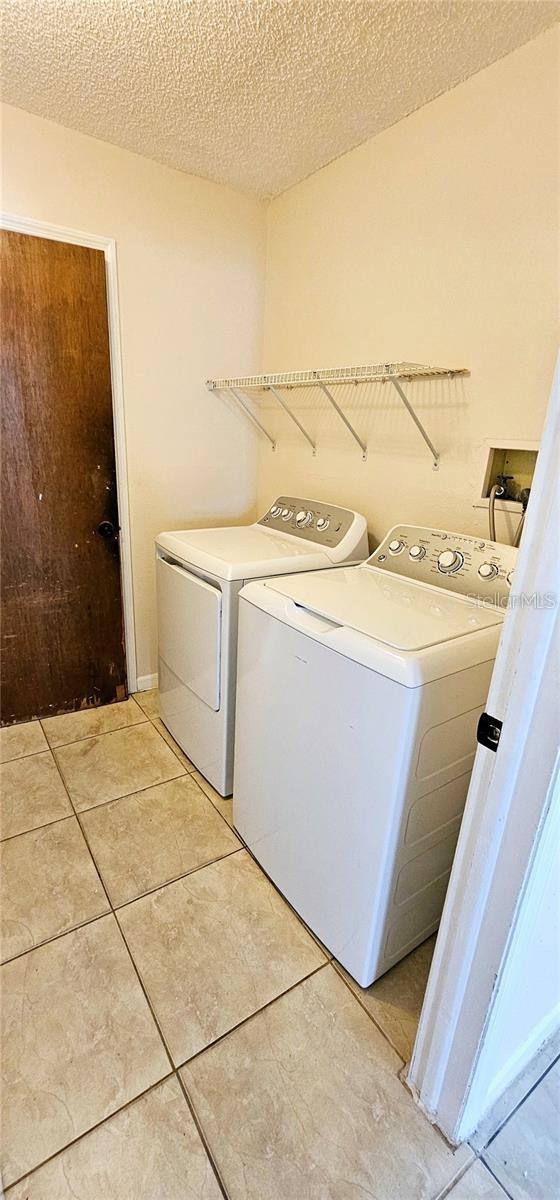 PINEBROOK ESTATES UNIT 4 1ST ADD - Residential