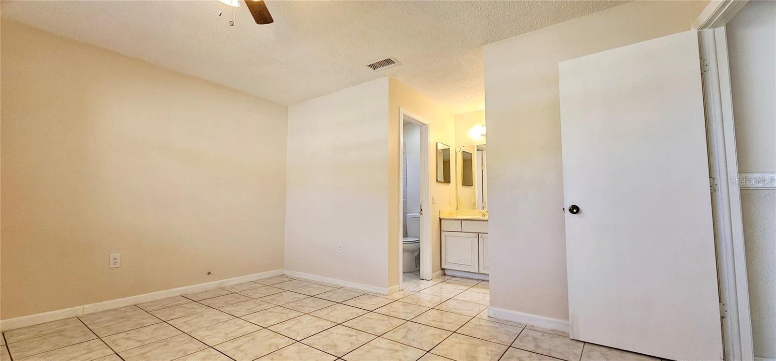 PINEBROOK ESTATES UNIT 4 1ST ADD - Residential