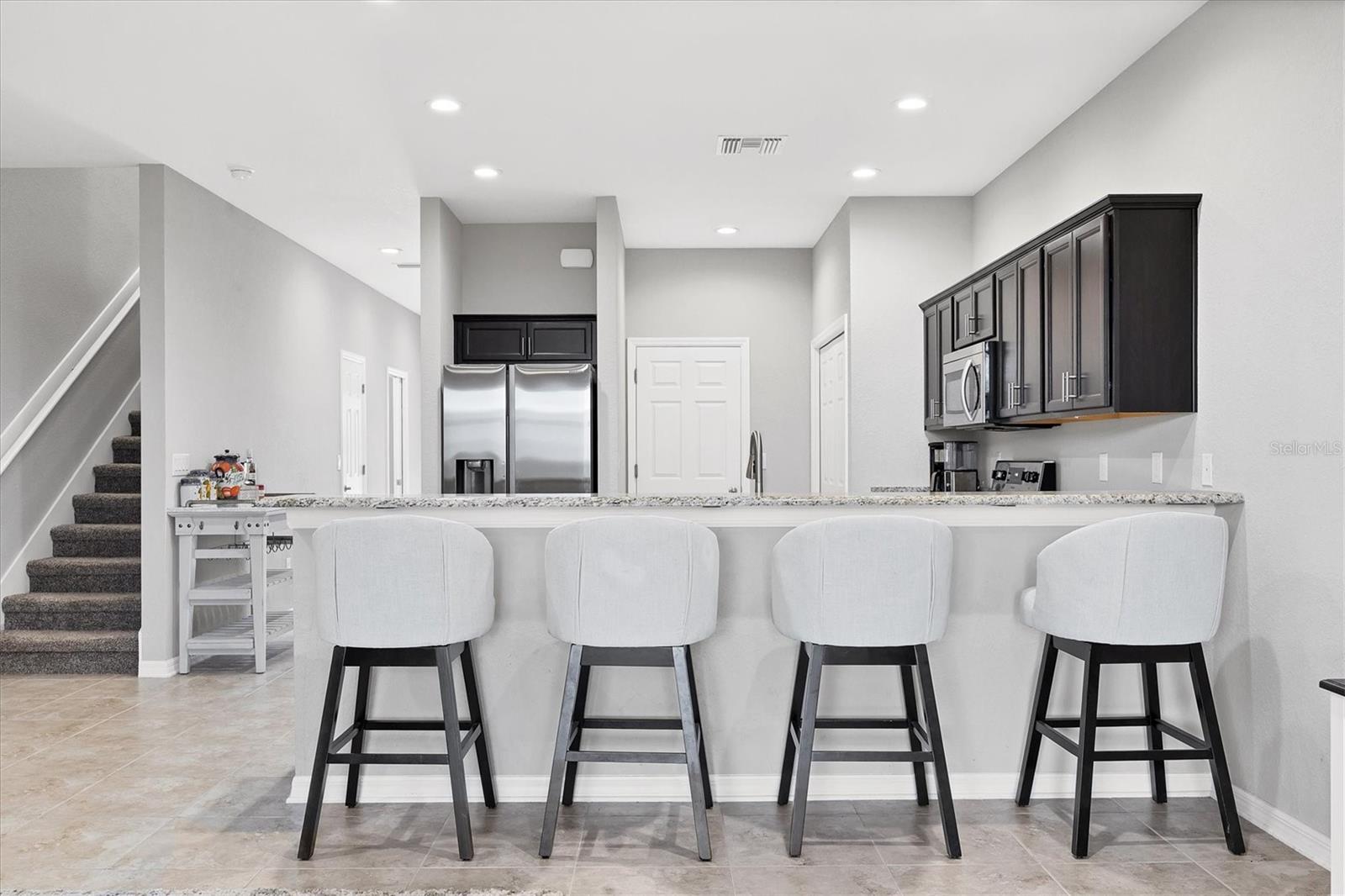 BRADFORD MANOR TWNHMS - Residential