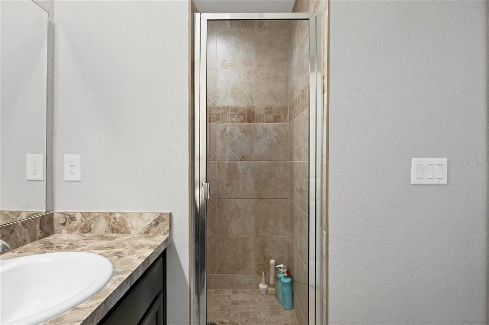 BRADFORD MANOR TWNHMS - Residential