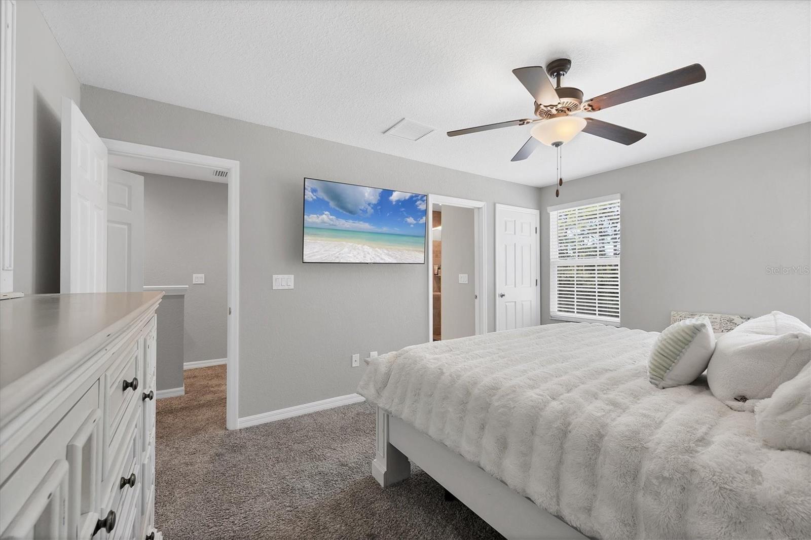 BRADFORD MANOR TWNHMS - Residential