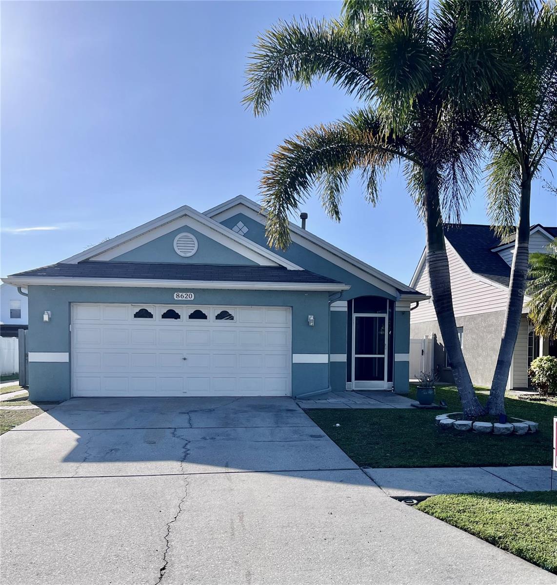 THOUSAND OAKS MULTI FAMILY - Residential