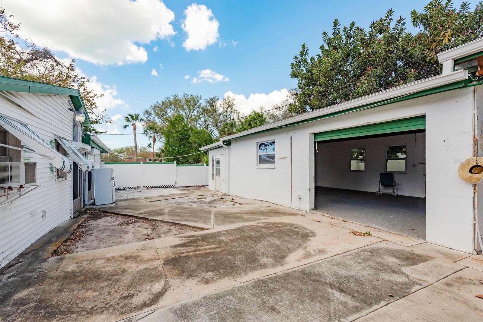 PALM HARBOR ESTATES - Land