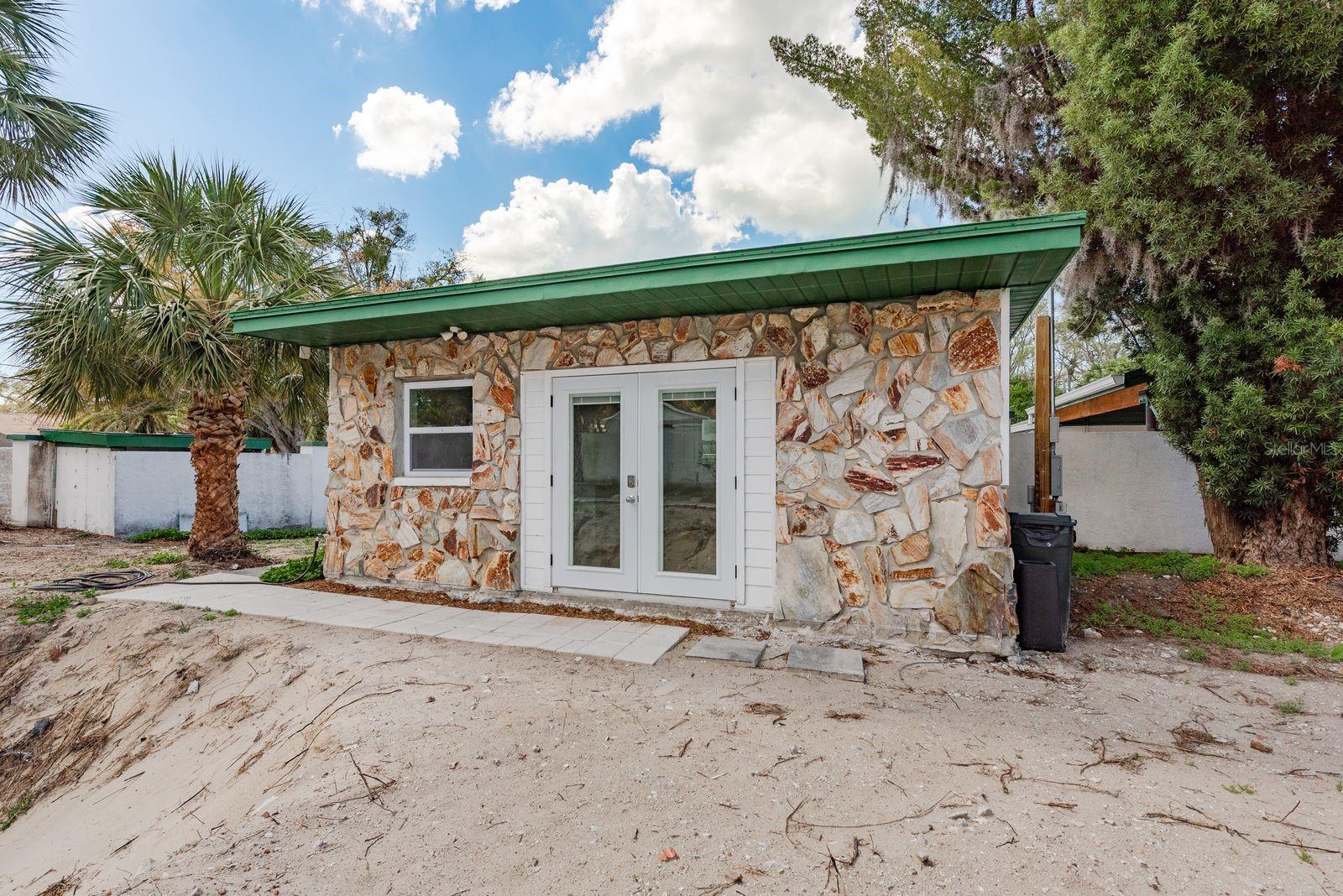 PALM HARBOR ESTATES - Land