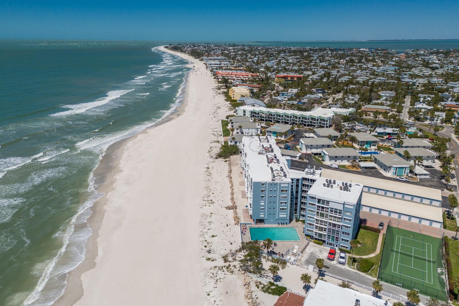 MARTINIQUE APTS NORTH - Residential