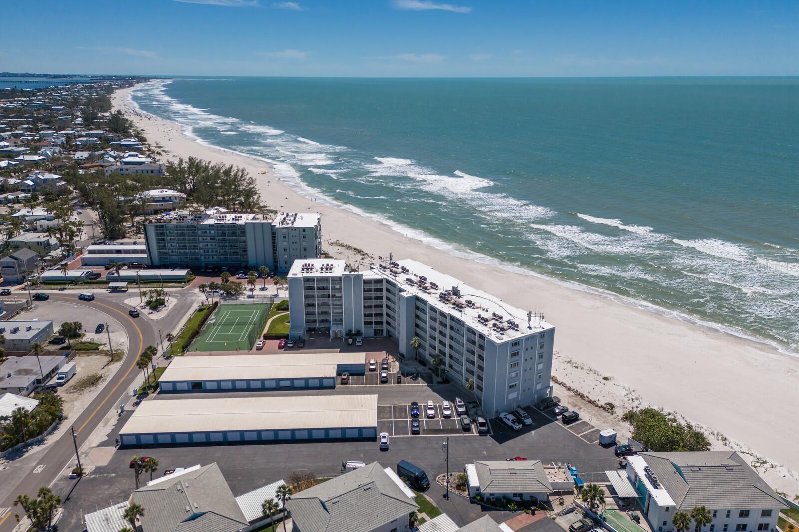 MARTINIQUE APTS NORTH - Residential