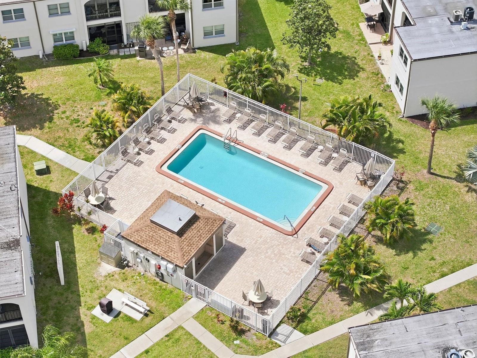 BOULEVARD CLUB THE CONDO - Residential