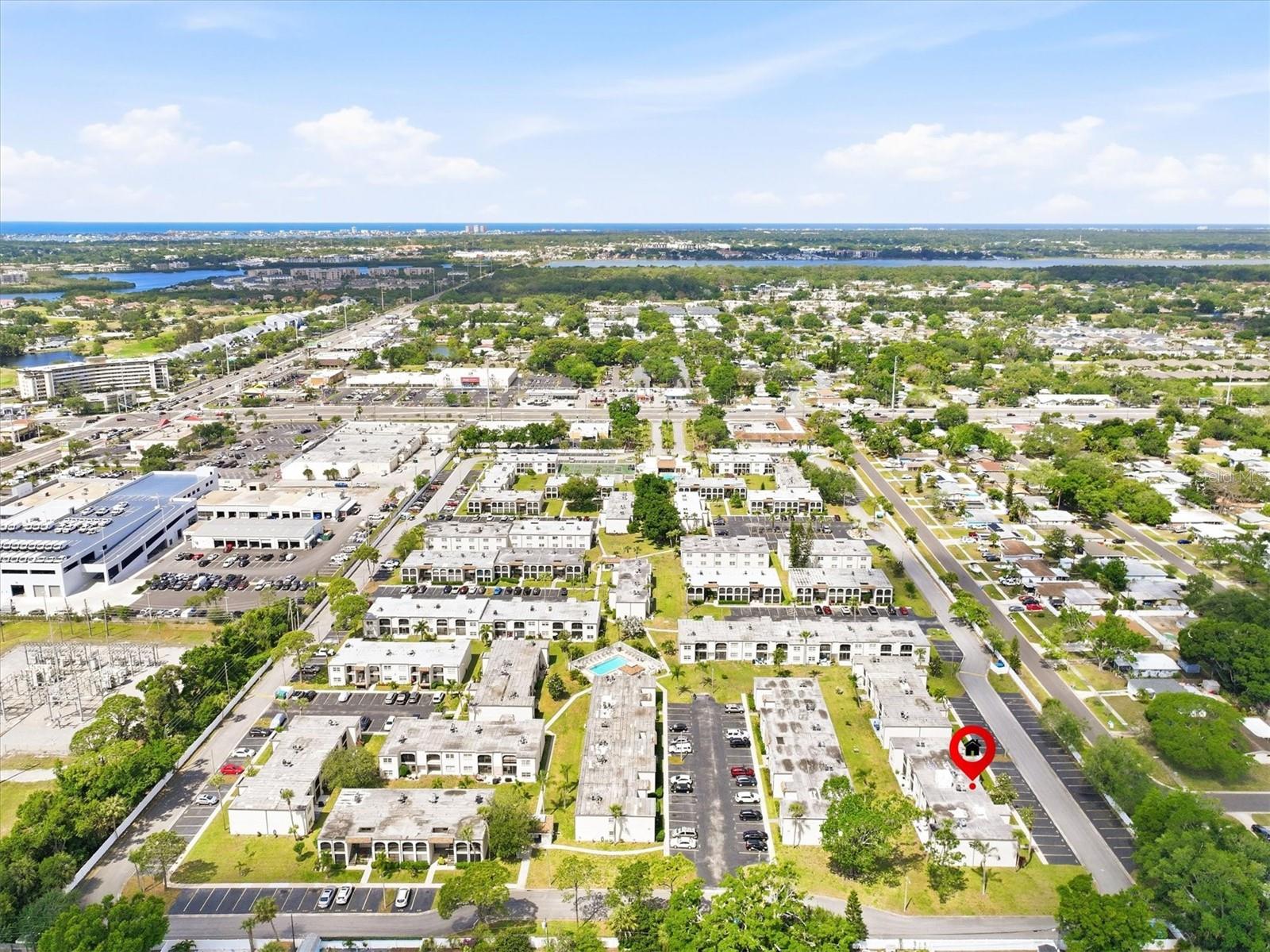 BOULEVARD CLUB THE CONDO - Residential