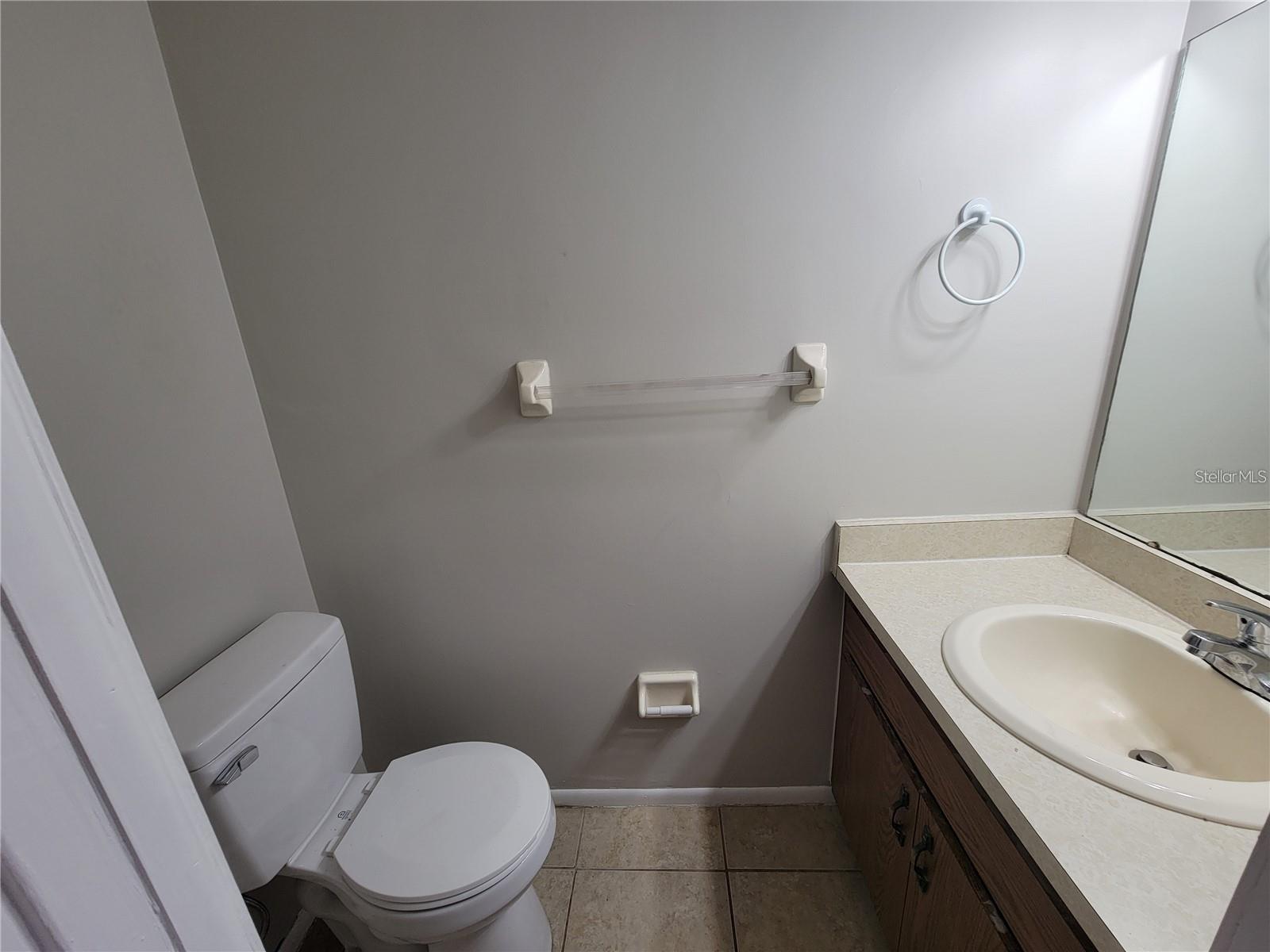 VILLAGE WEST UN C - Residential