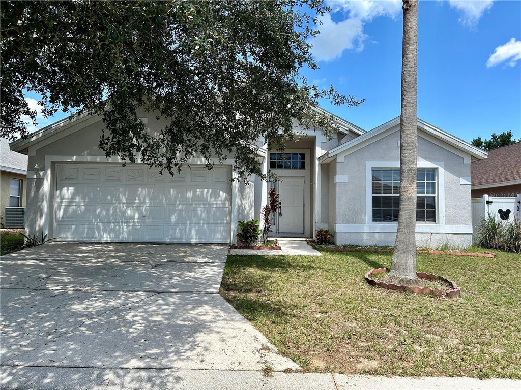 Photo of 138 Sir Phillips Drive, Davenport, FL 33837 (MLS # O6444462)