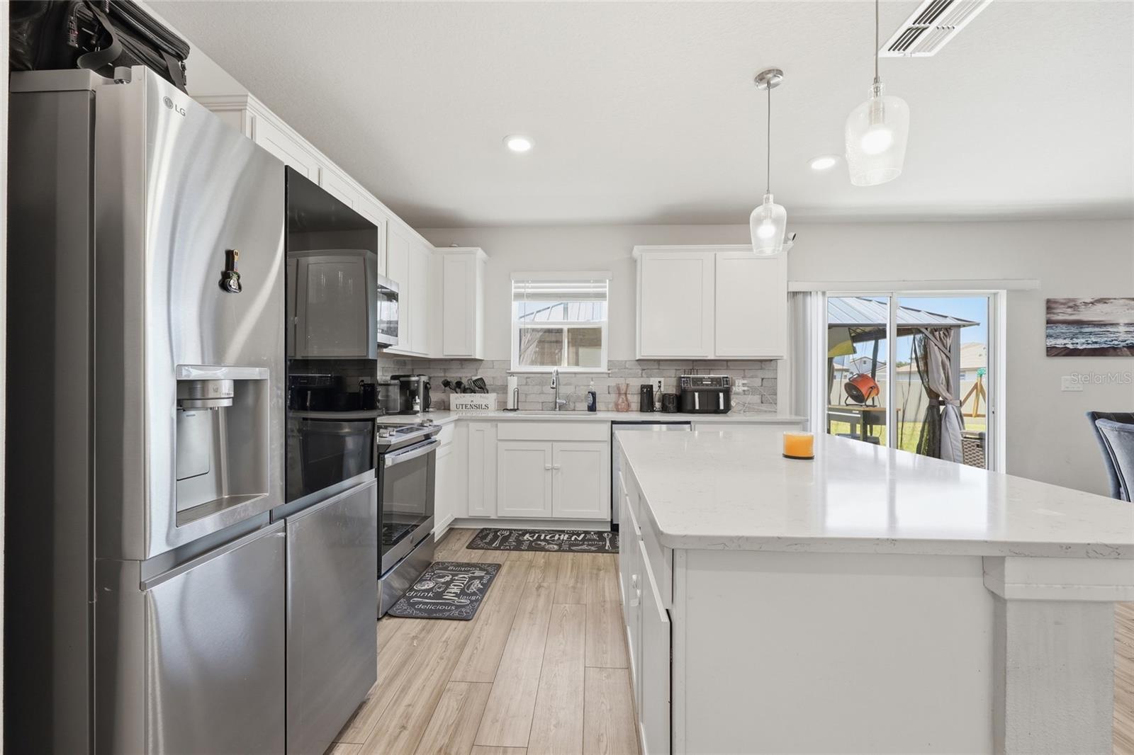 RIVERSTONE PH 1 - Residential
