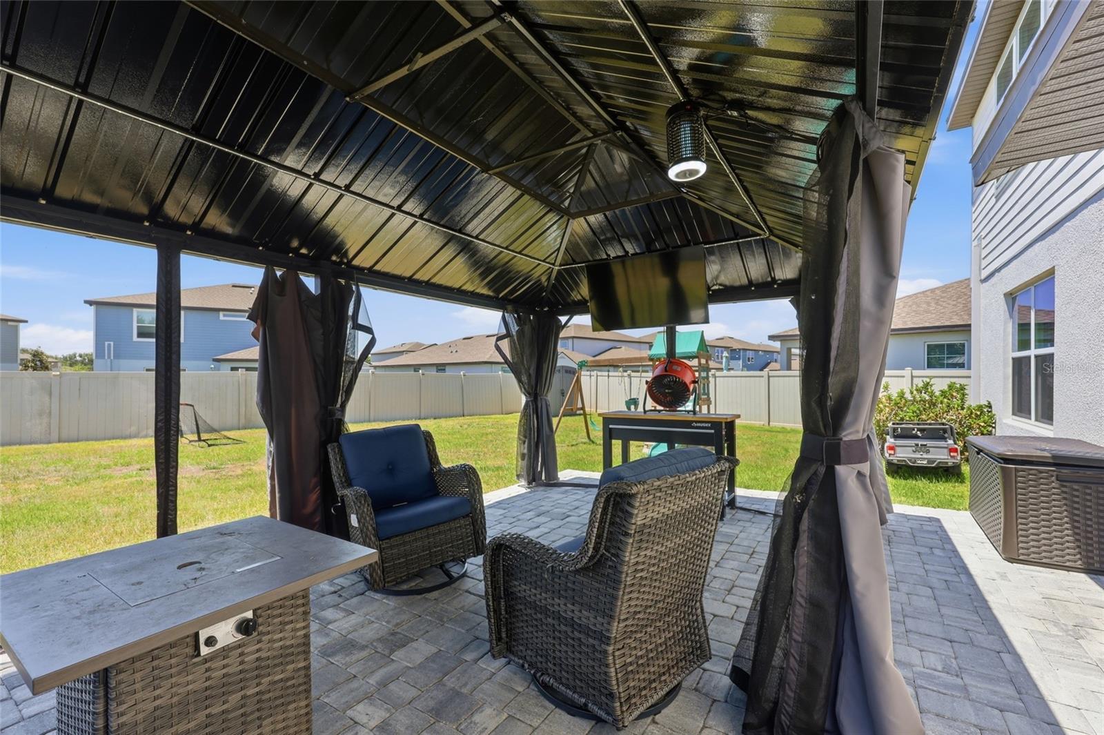 RIVERSTONE PH 1 - Residential