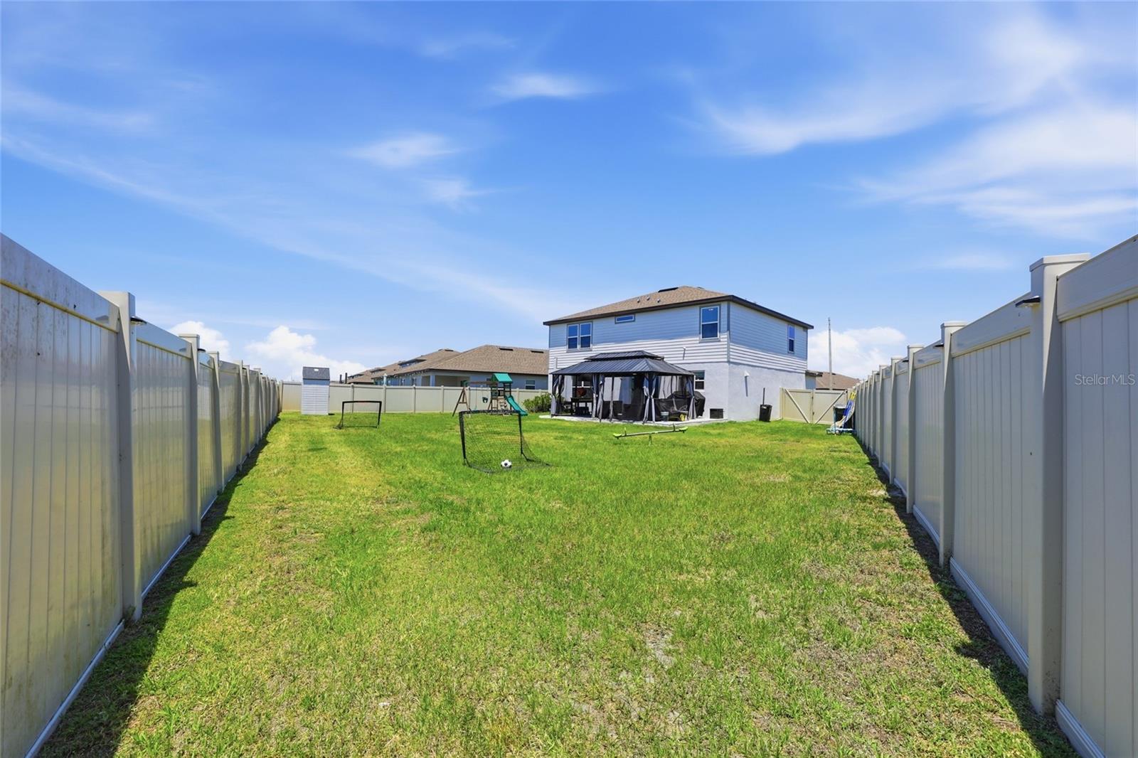 RIVERSTONE PH 1 - Residential