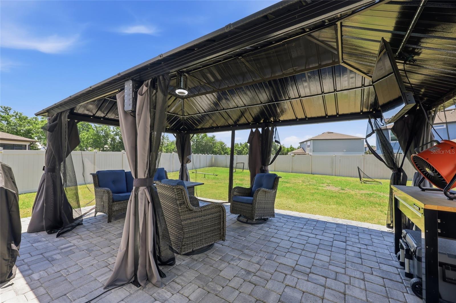 RIVERSTONE PH 1 - Residential
