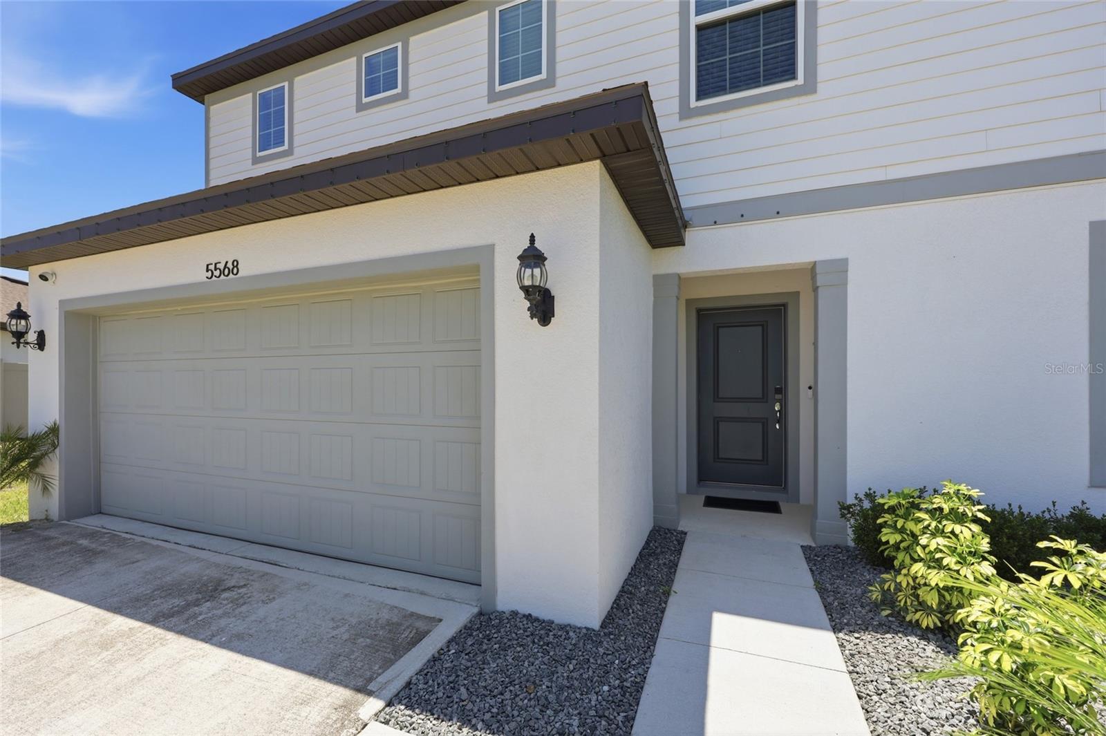 RIVERSTONE PH 1 - Residential