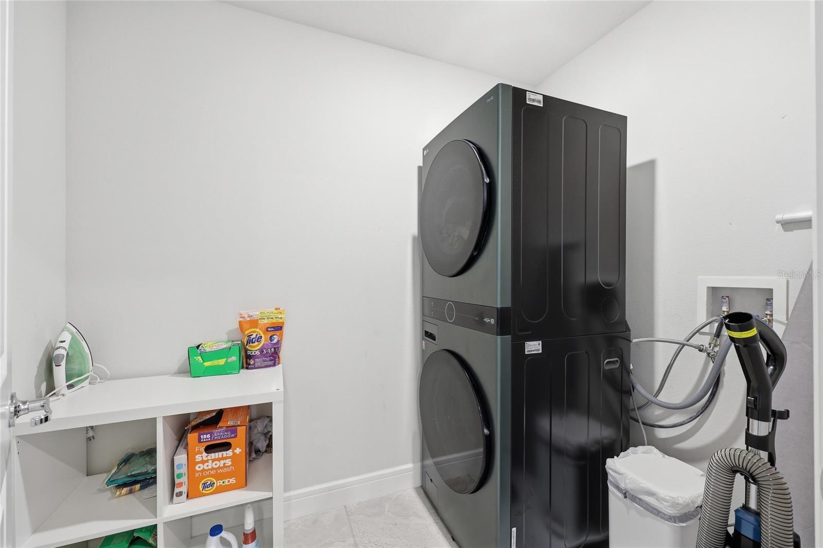 RIVERSTONE PH 1 - Residential