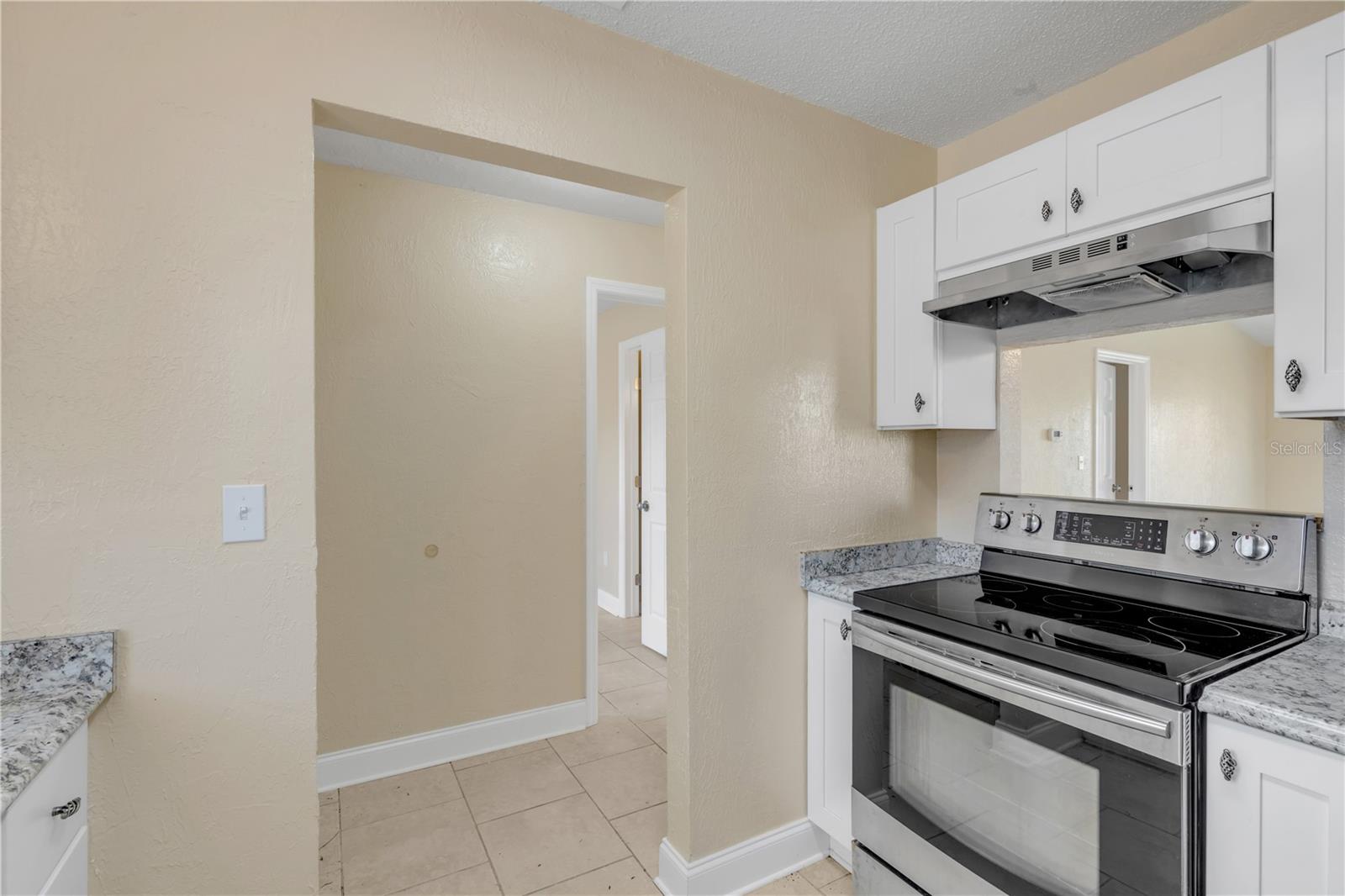 FLORIDA SHORES 01 - Residential Income