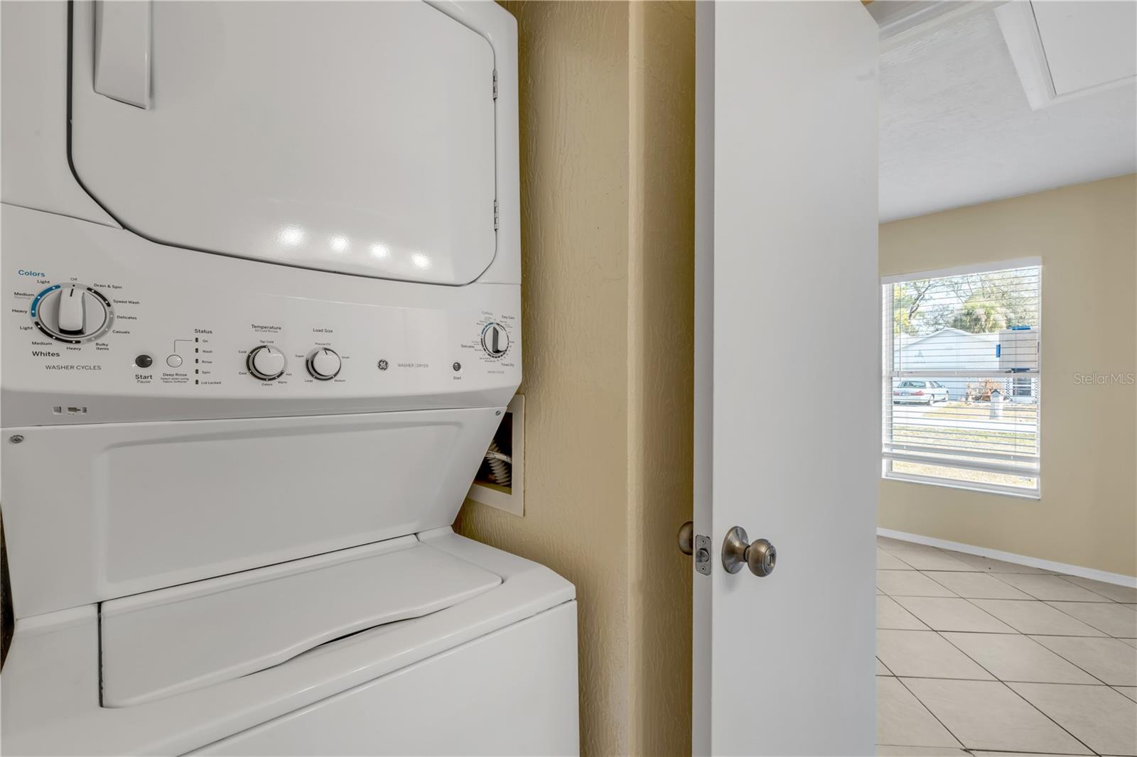 FLORIDA SHORES 01 - Residential Income