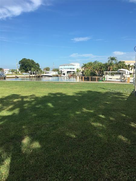 HUDSON BEACH ESTATES - Land