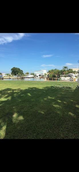 HUDSON BEACH ESTATES - Land