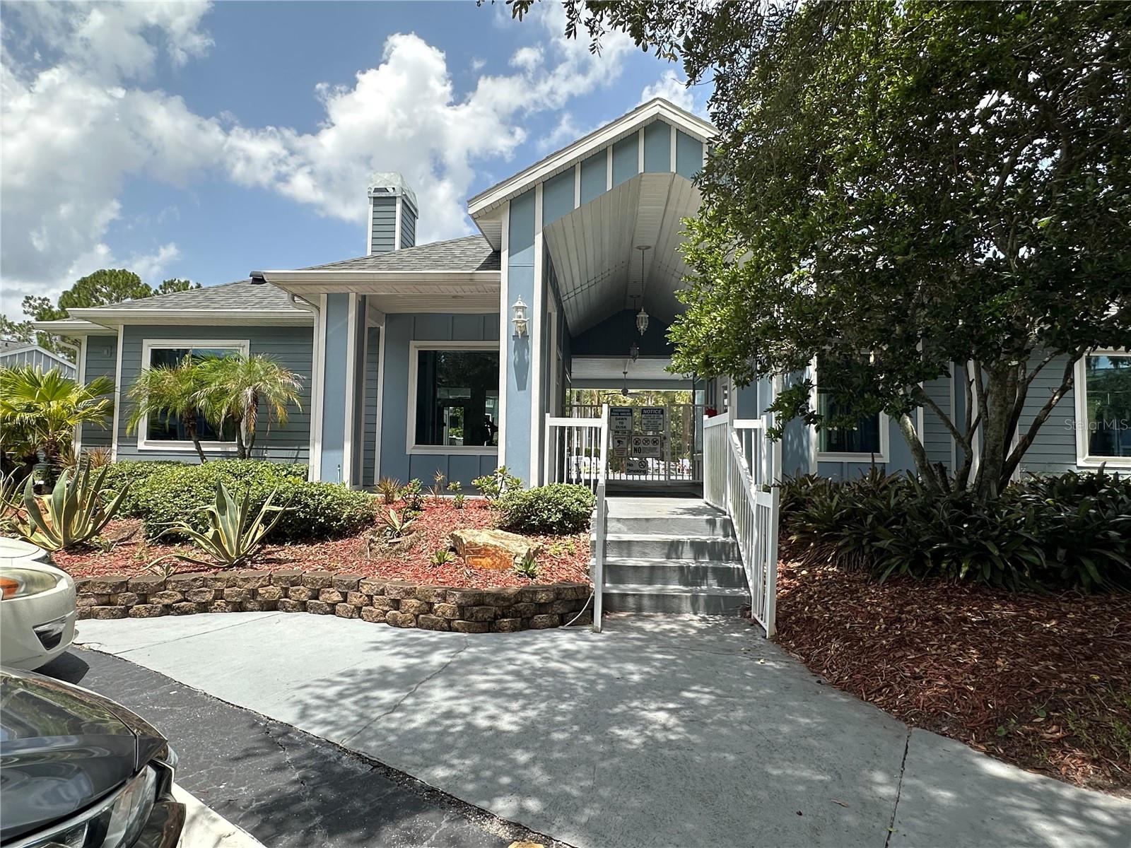 709 SECRET HARBOR LANE 101