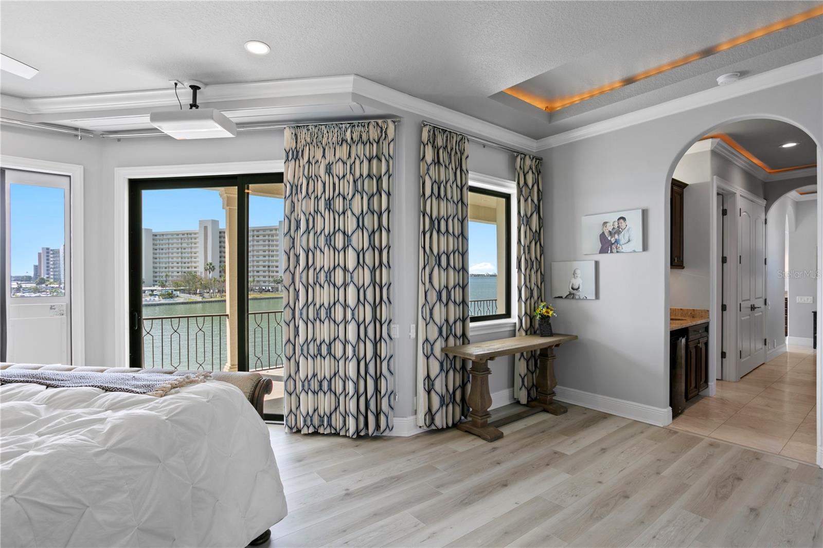 SKIMMER POINT PH III - Residential