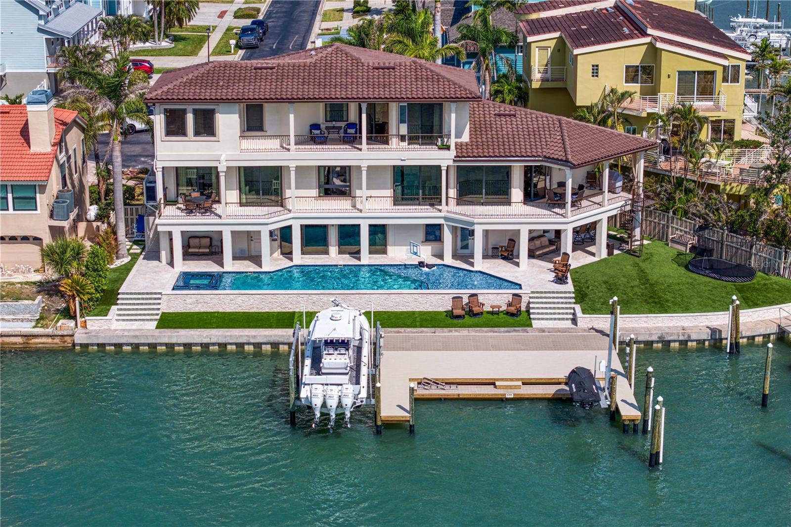 SKIMMER POINT PH III - Residential