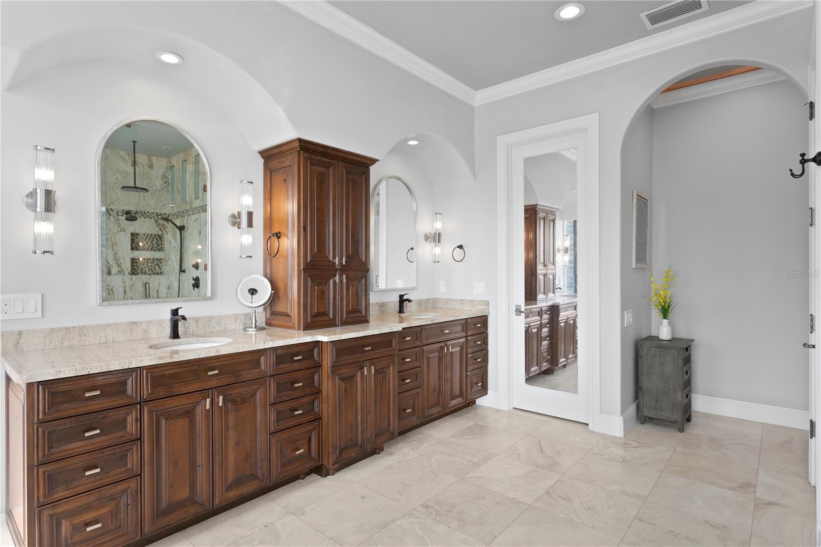 SKIMMER POINT PH III - Residential