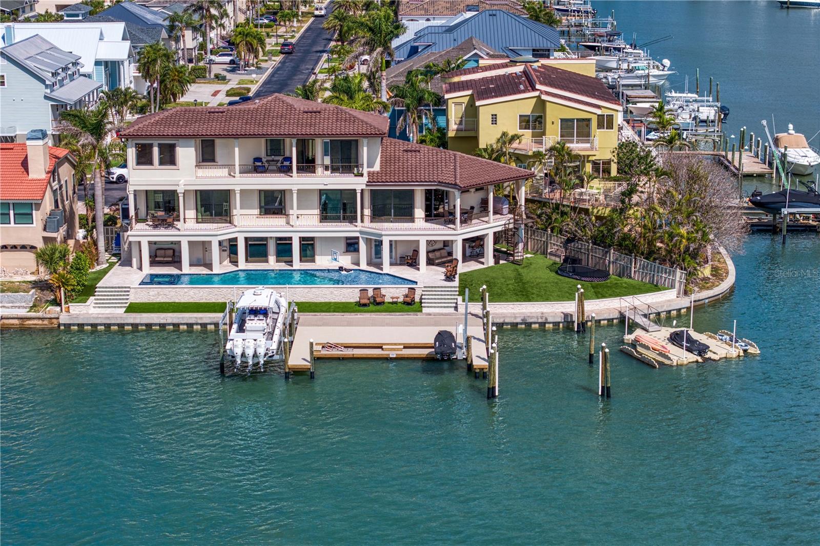 SKIMMER POINT PH III - Residential