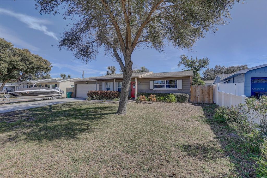 Photo of 8497 137th Street, Seminole, FL 33776 (MLS # TB8466824)