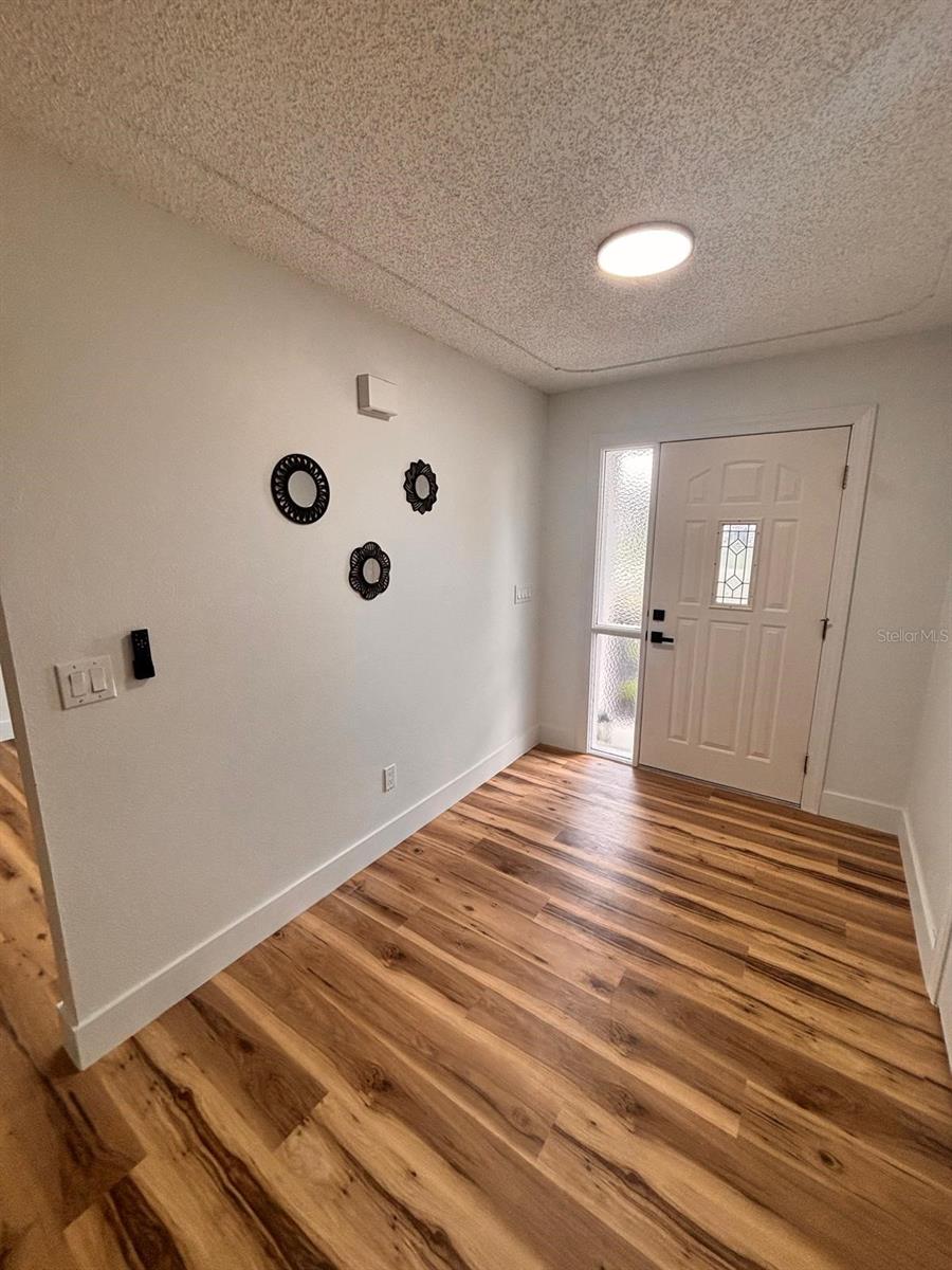 MARION OAKS - Residential