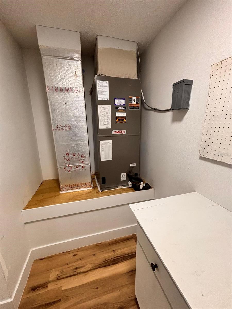 MARION OAKS - Residential