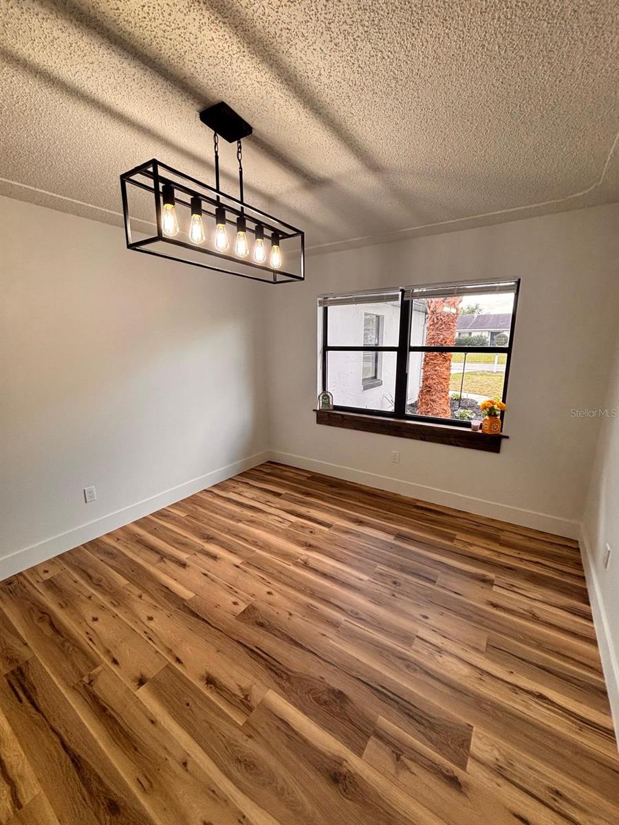 MARION OAKS - Residential