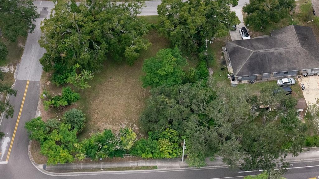 Photo of 3902 E Hanlon Street, Tampa, FL 33604 (MLS # TB8437777)