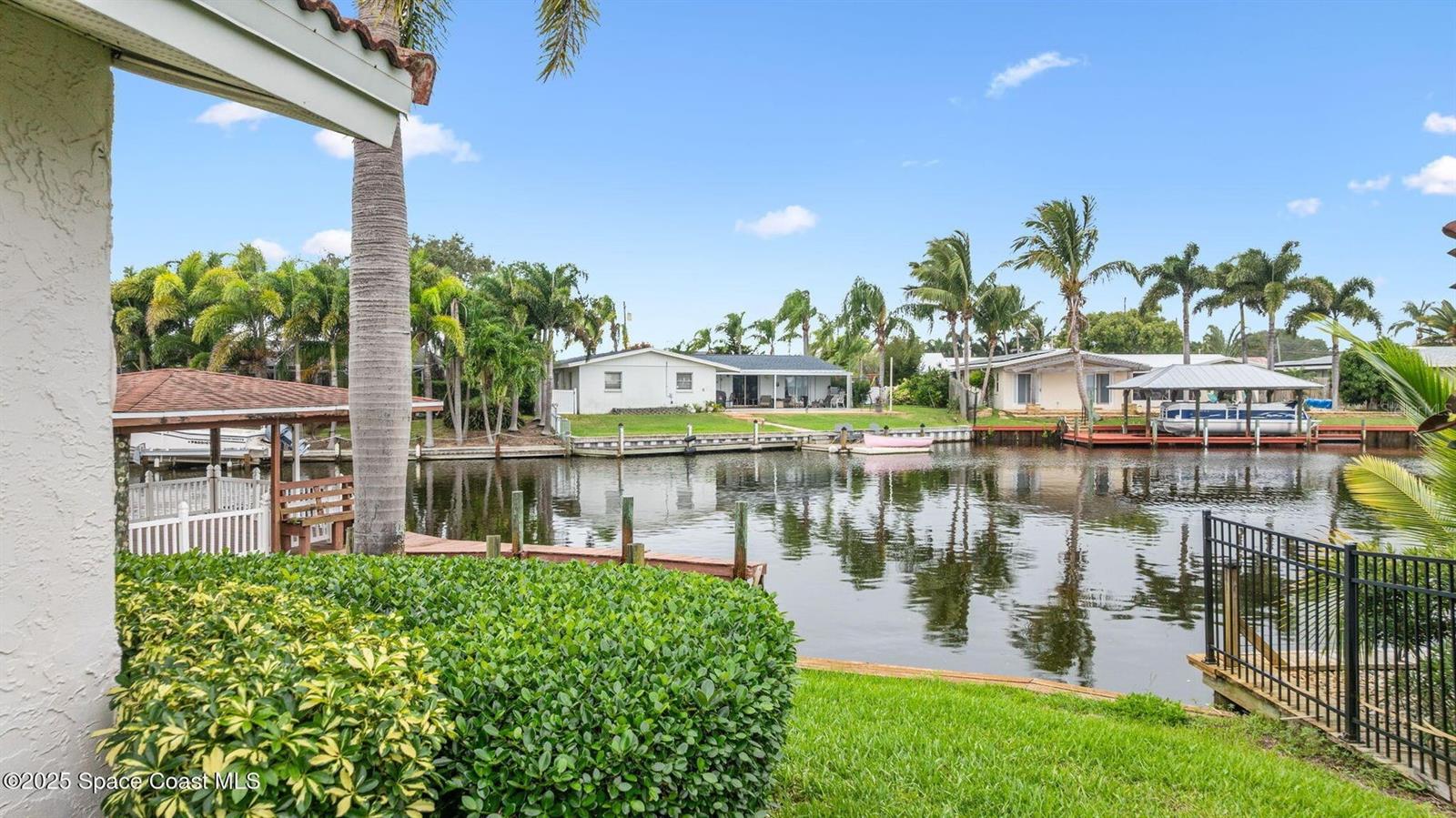 DIANA SHORES UNIT 05 - Residential