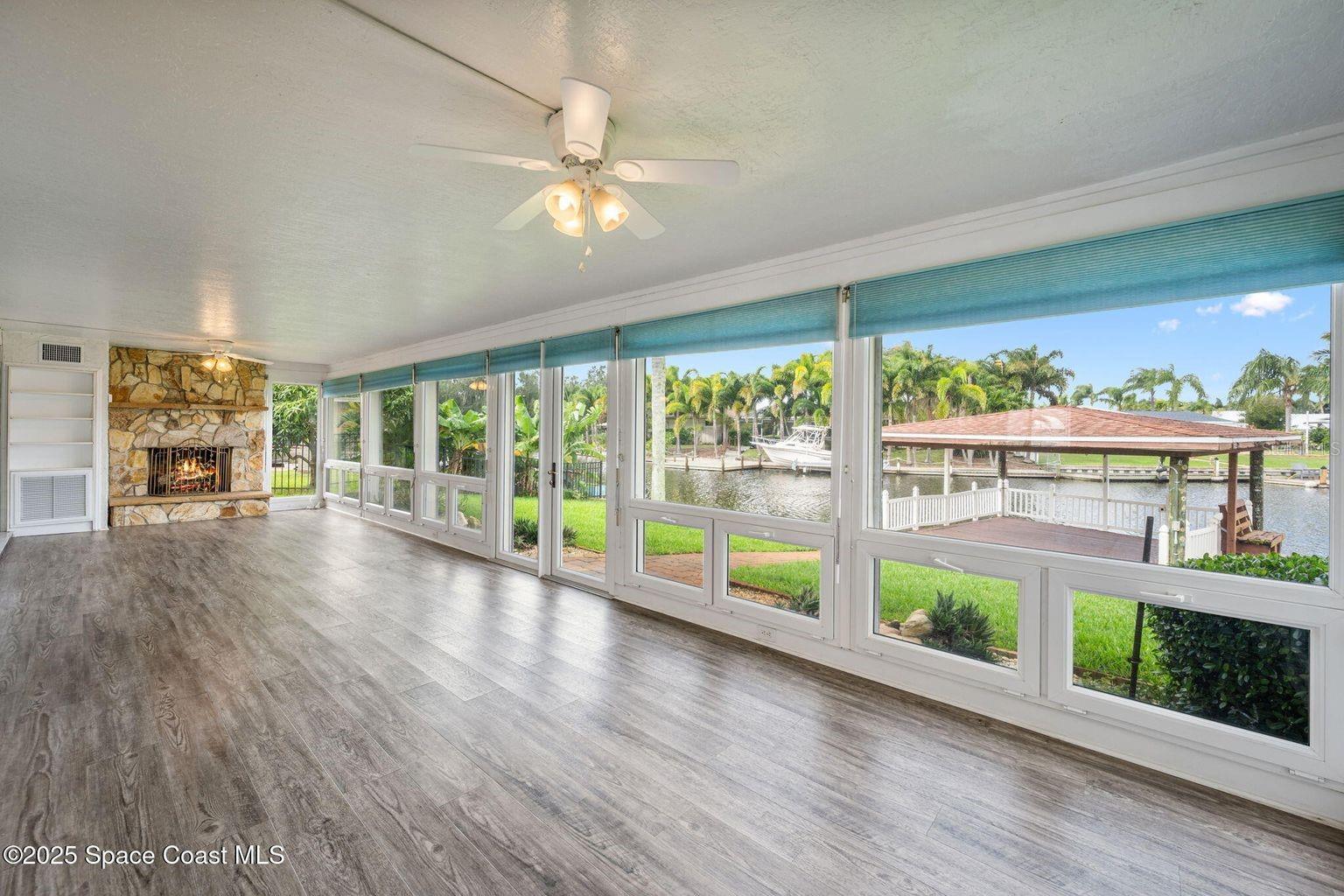 DIANA SHORES UNIT 05 - Residential