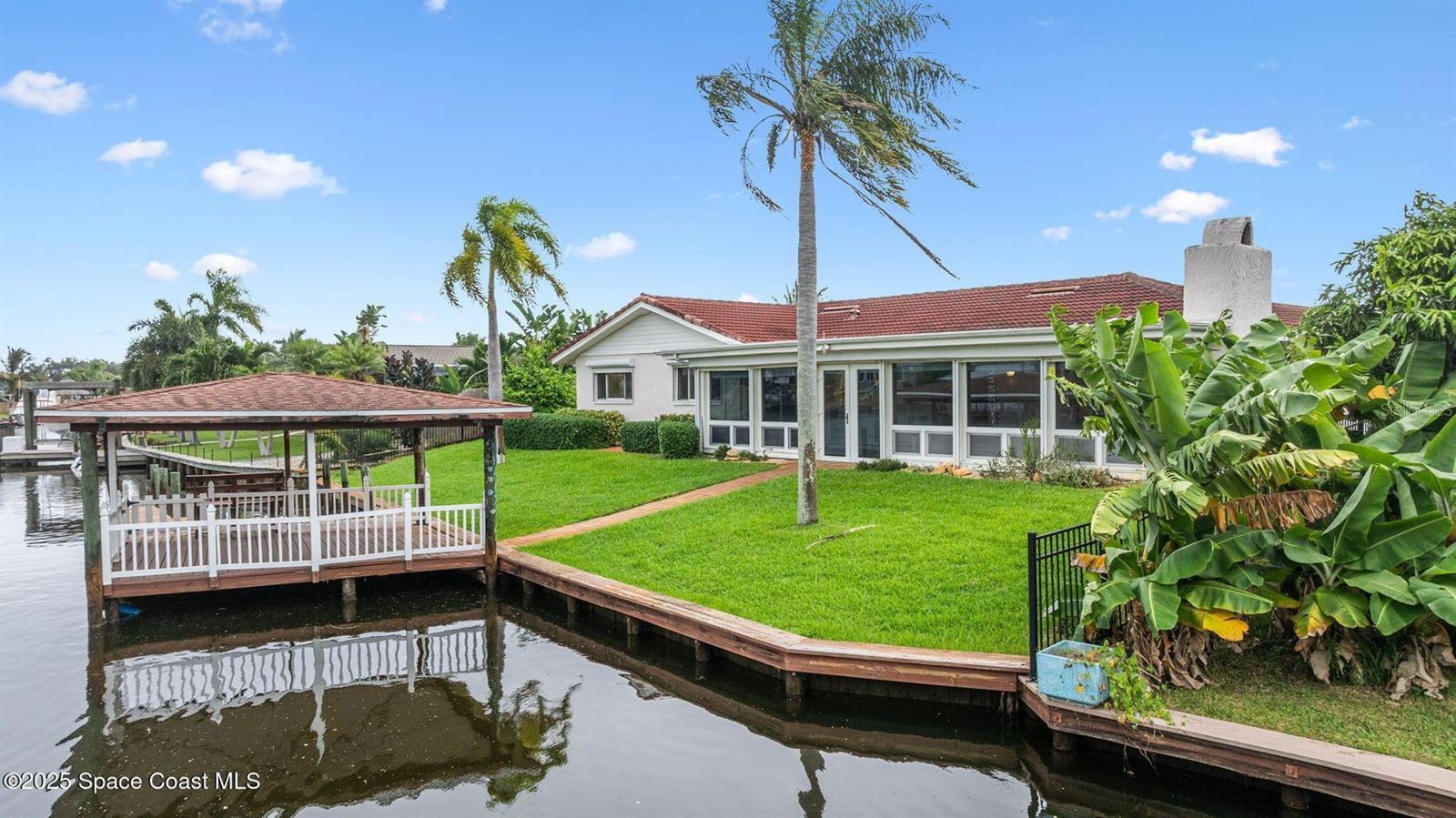 DIANA SHORES UNIT 05 - Residential