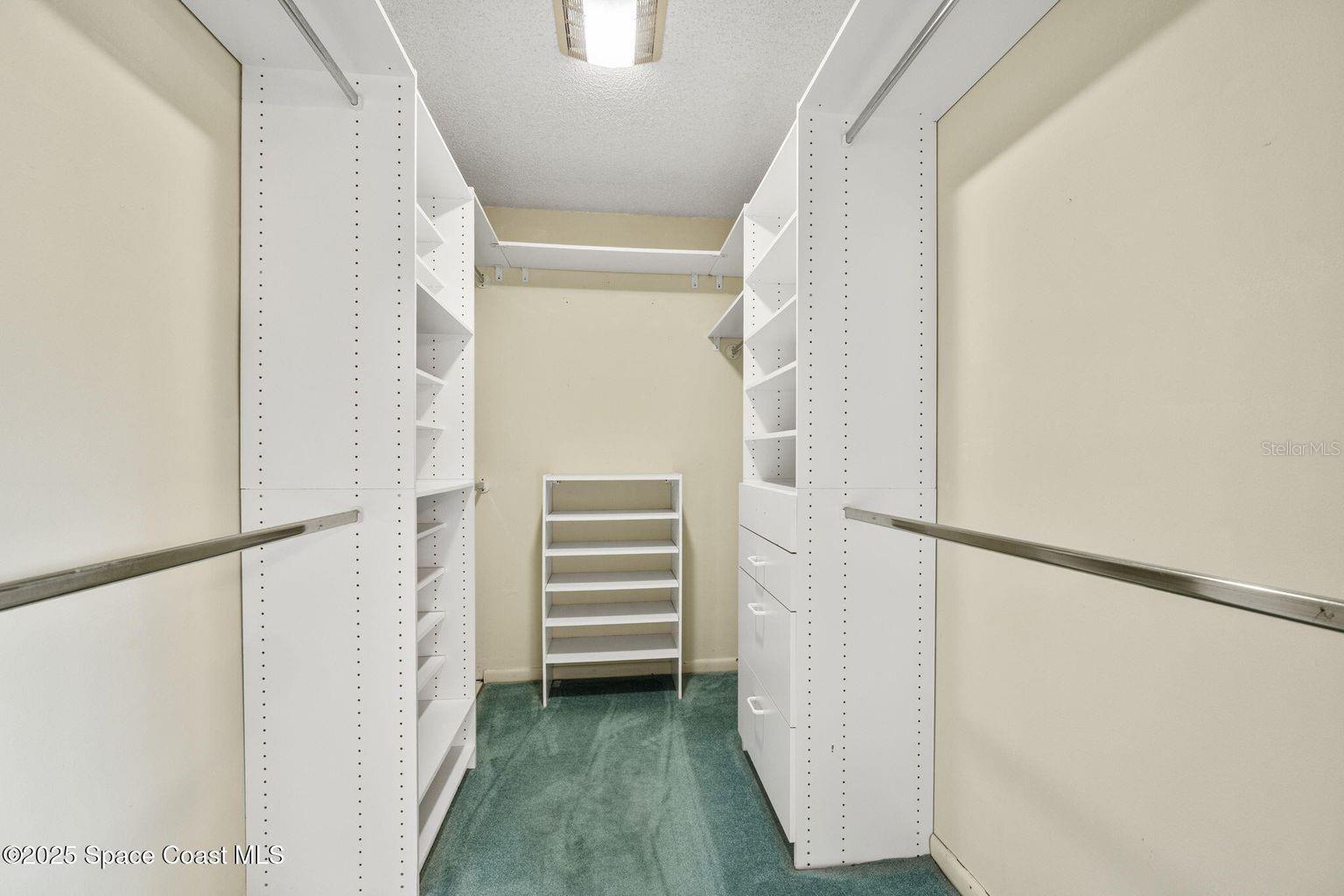 DIANA SHORES UNIT 05 - Residential