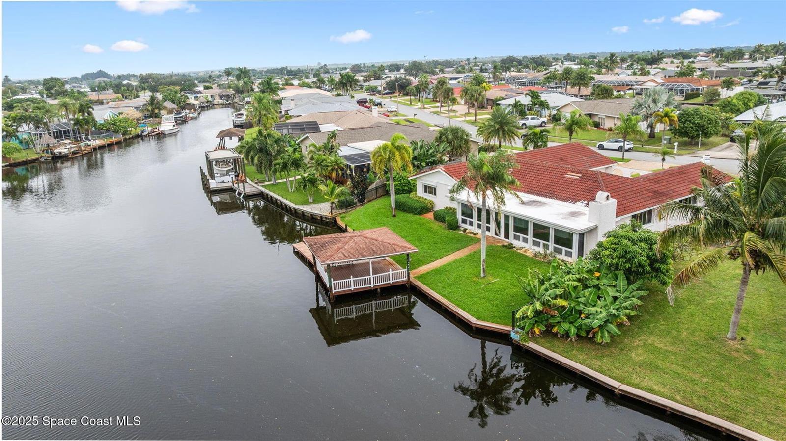 DIANA SHORES UNIT 05 - Residential