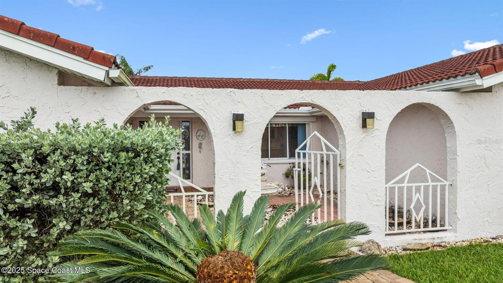 DIANA SHORES UNIT 05 - Residential