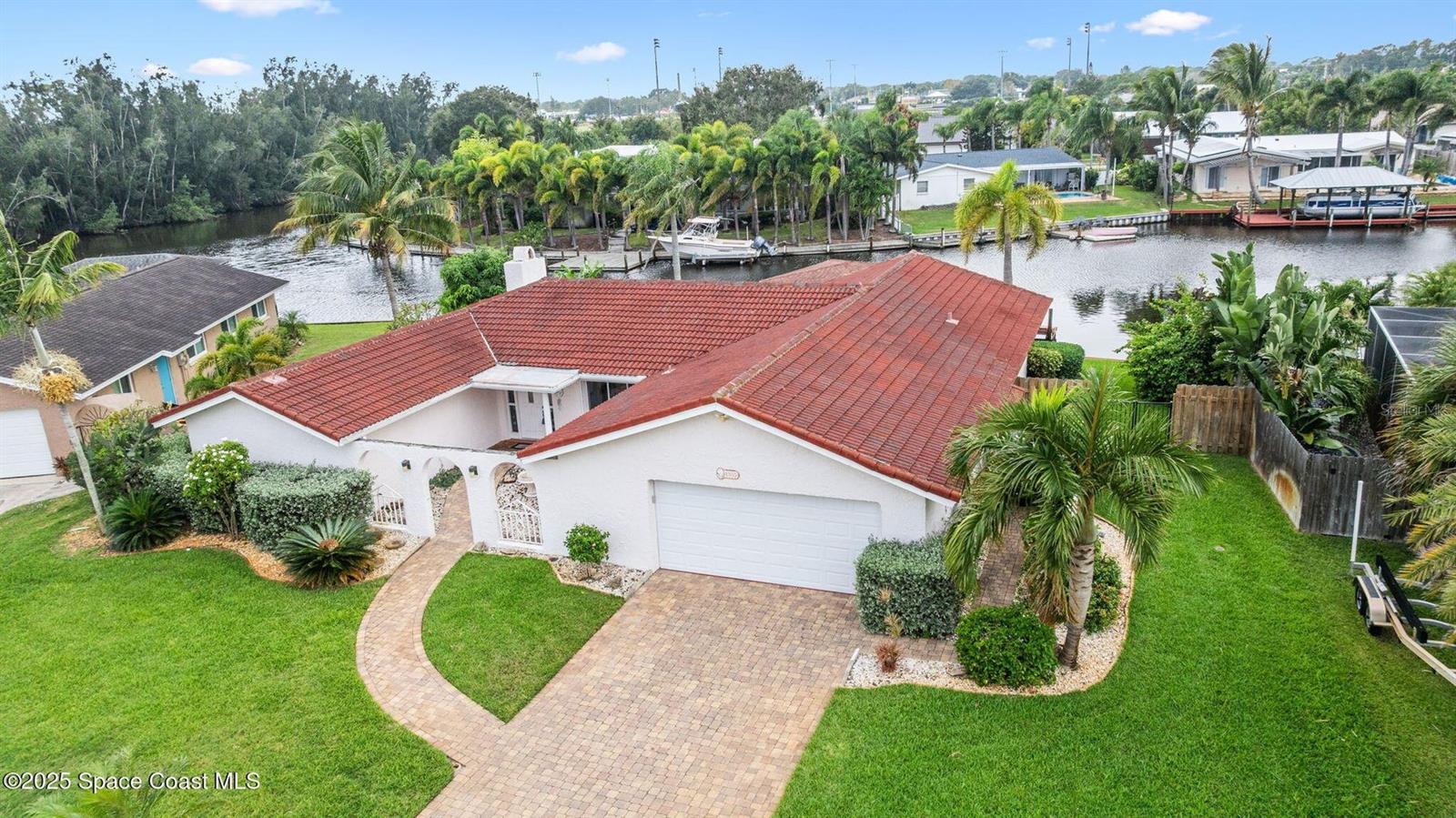 DIANA SHORES UNIT 05 - Residential