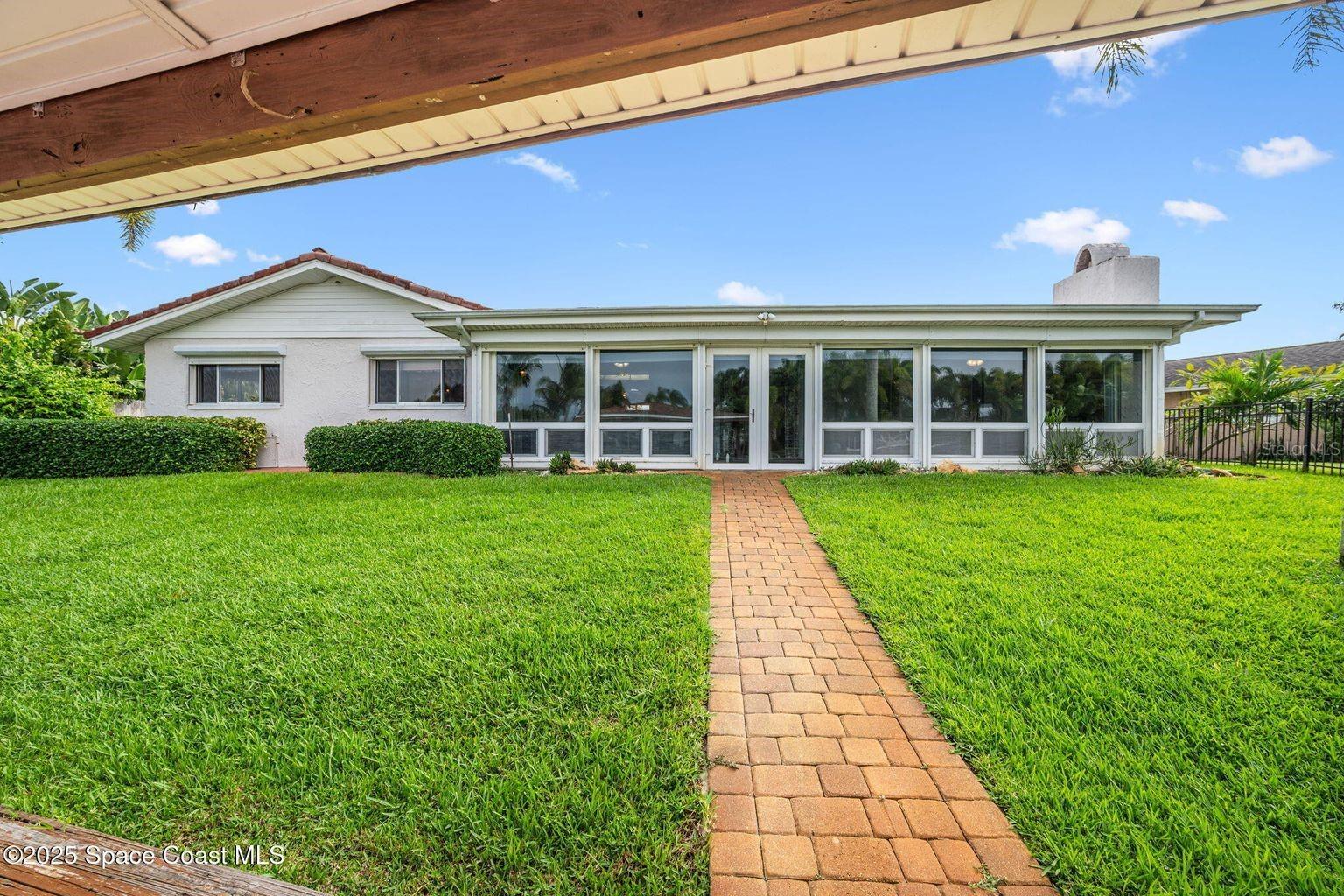 DIANA SHORES UNIT 05 - Residential